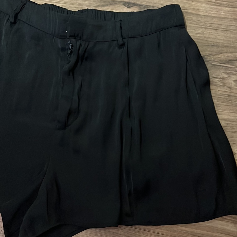 Silky Flowy Shorts - Picture 4 of 10